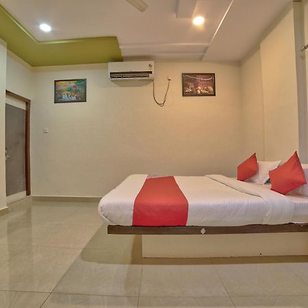 Oyo 35538 Hotel Risha Chandrapur Экстерьер фото