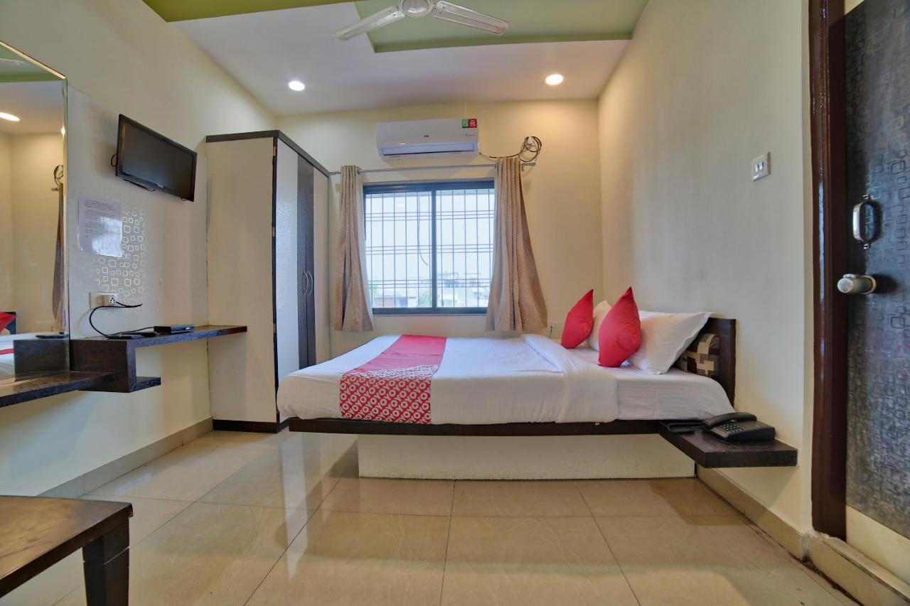 Oyo 35538 Hotel Risha Chandrapur Экстерьер фото