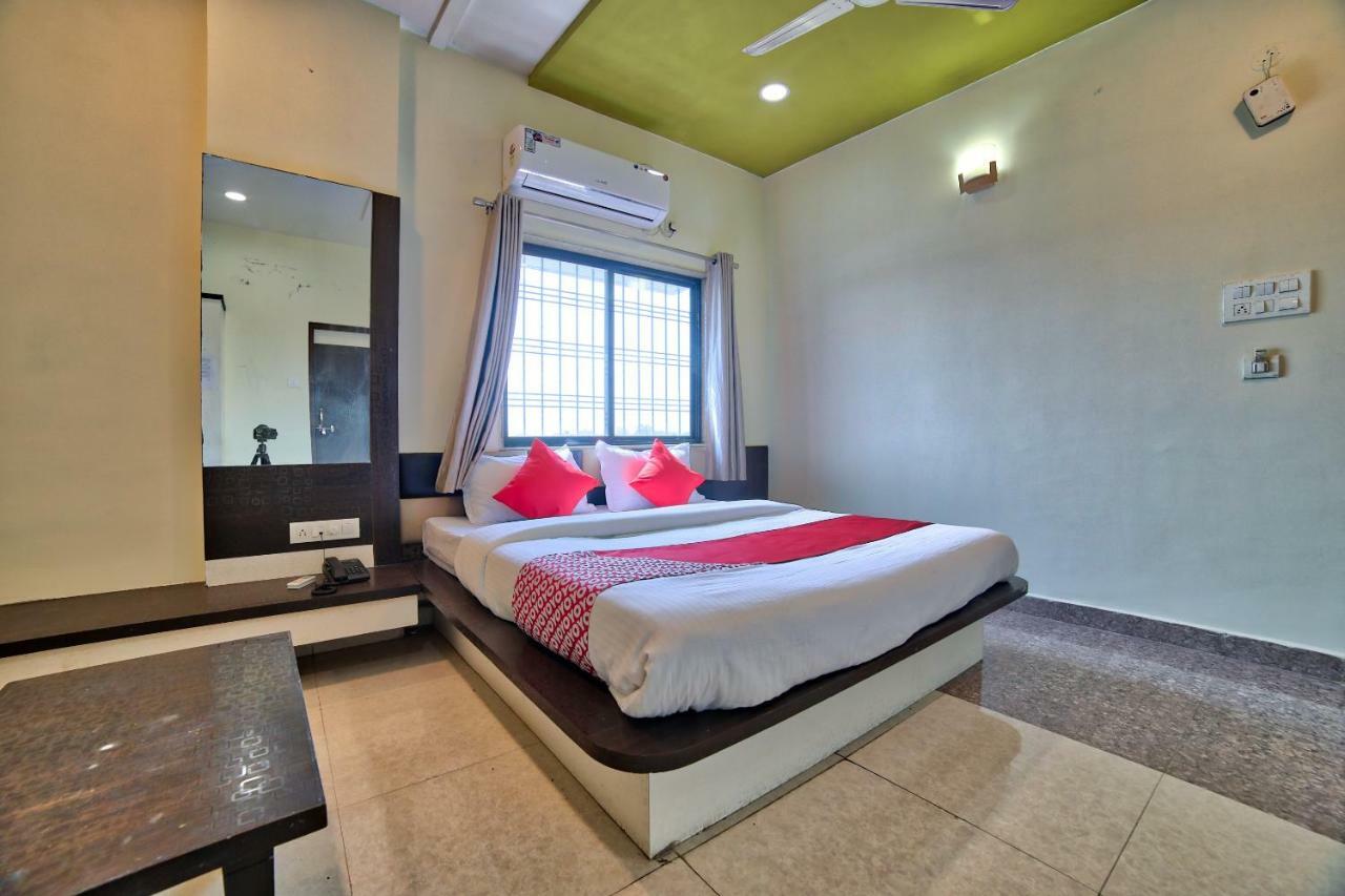 Oyo 35538 Hotel Risha Chandrapur Экстерьер фото