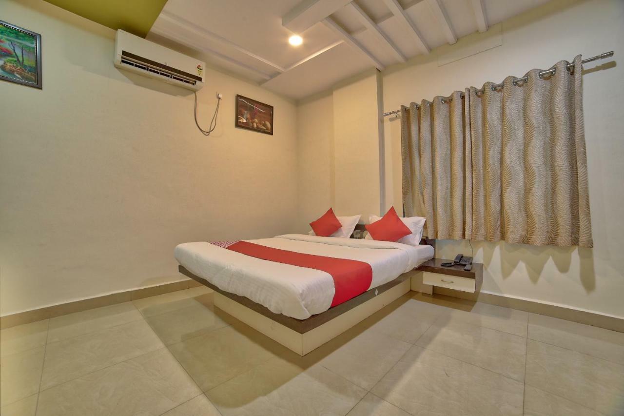 Oyo 35538 Hotel Risha Chandrapur Экстерьер фото